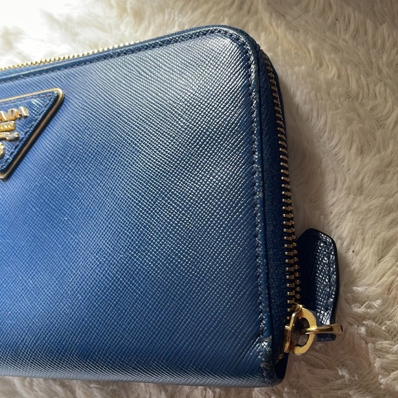 Prada Authentic Wallet - Picture 11 of 14